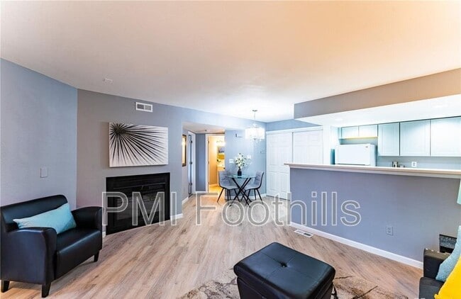 Building Photo - 12478 W Nevada Pl