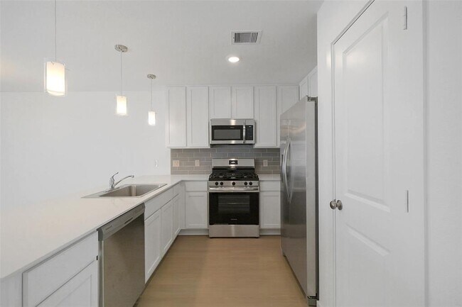 Building Photo - 1107 Rustic Willow Dr