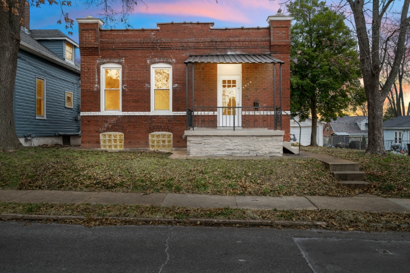 Building Photo - 4935 Hummelsheim Ave