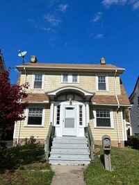 Building Photo - 3Bd 2BA Single Family Cleveland Heights