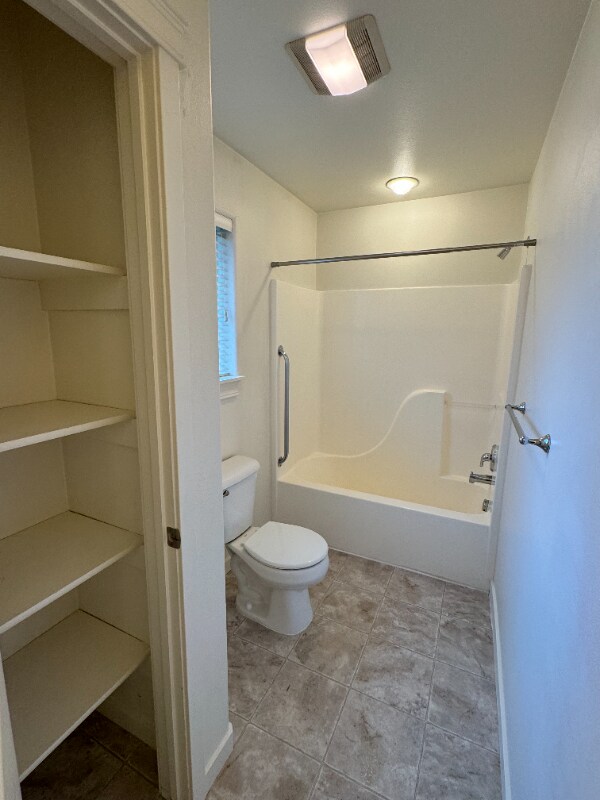 Building Photo - 2212 Pintail Ct