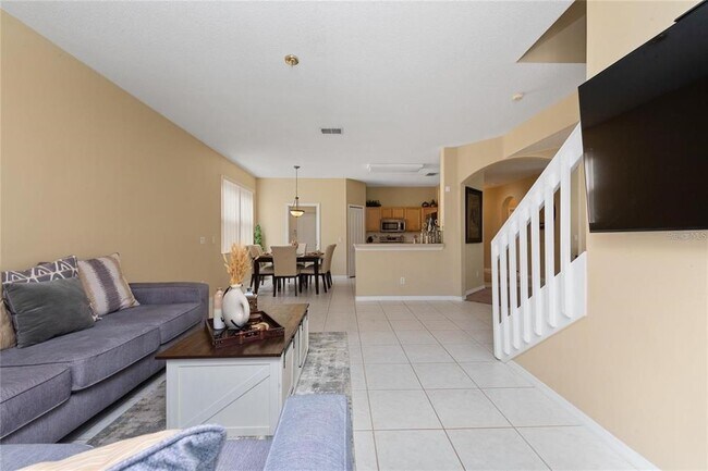 Building Photo - 5007 Bellthorn Dr