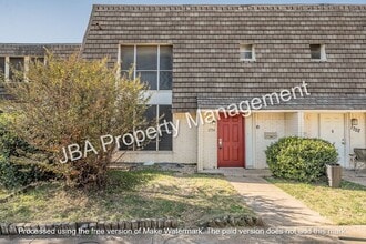 Building Photo - 1754 Farleigh Ct