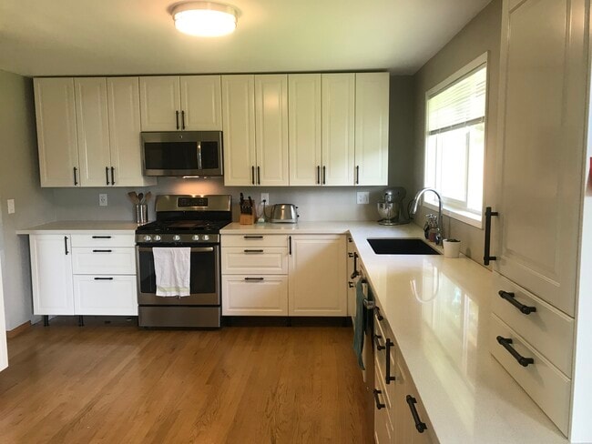 Building Photo - 10819 SE 180th Pl