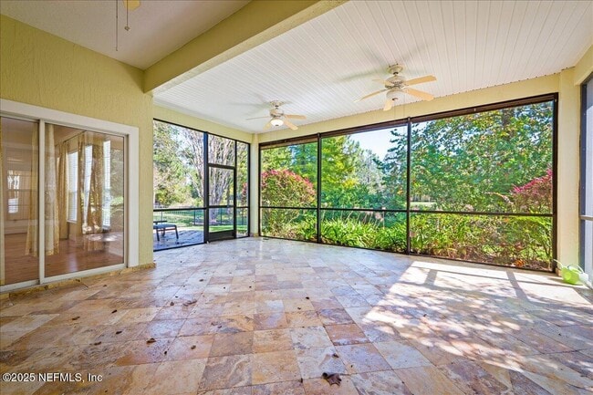 Building Photo - 1028 Meadow View Ln