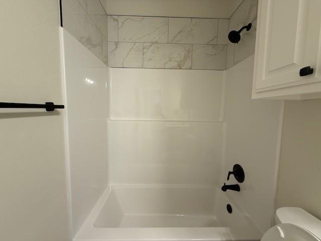 Building Photo - 7024 Glen Abbey St