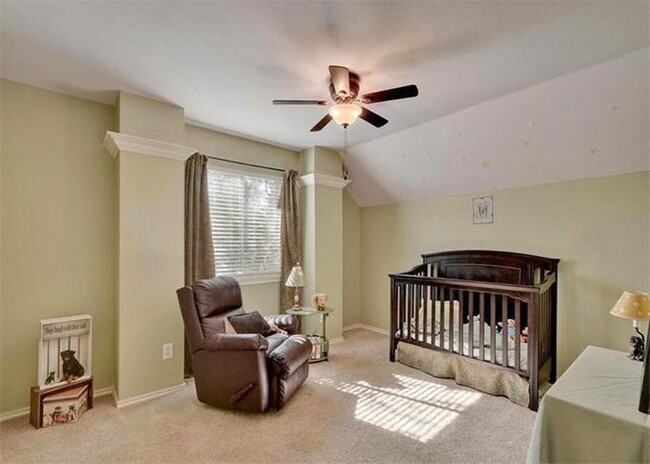 Building Photo - 7601 Shadowridge Run