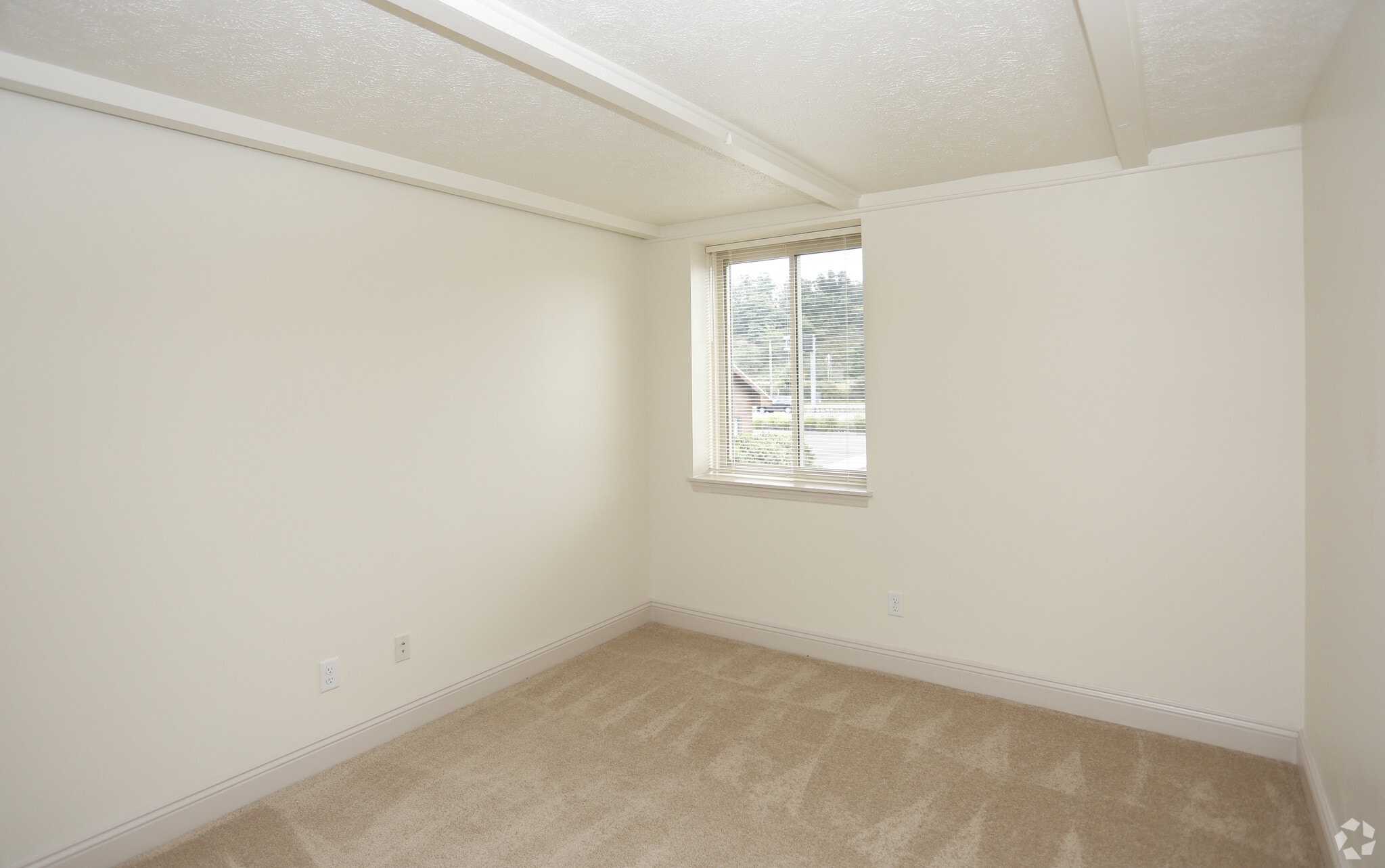 Pioneer Apartments 5055 William Flynn Hwy Gibsonia PA 15044