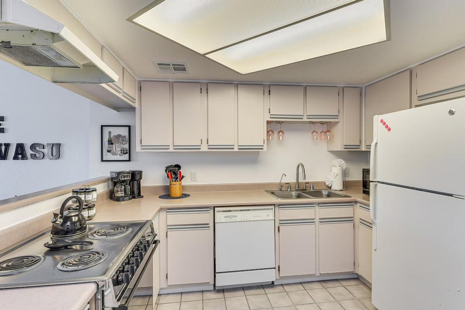 Building Photo - 777 Harrah Way