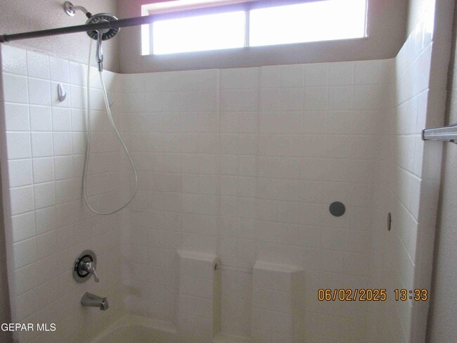 Building Photo - 11733 Lapstone Way