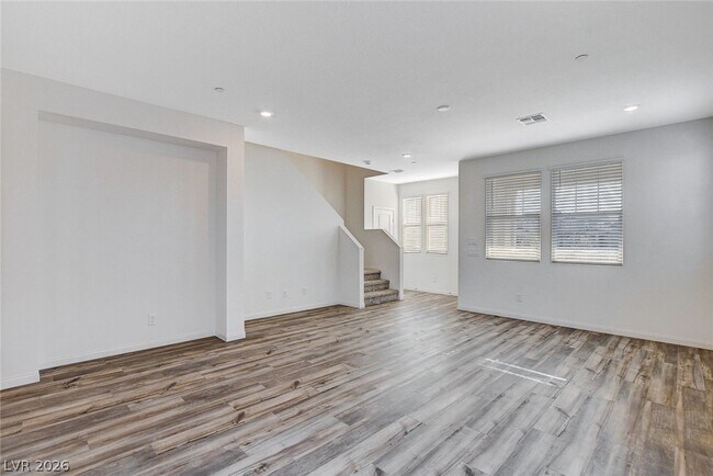 Building Photo - 2730 Alfena Pl