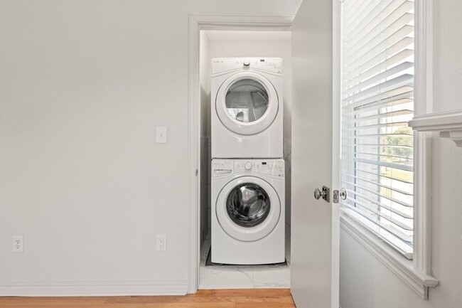 Building Photo - A modern revival of classic architecture, this Nichols Hills residence has been meticulously rebu...