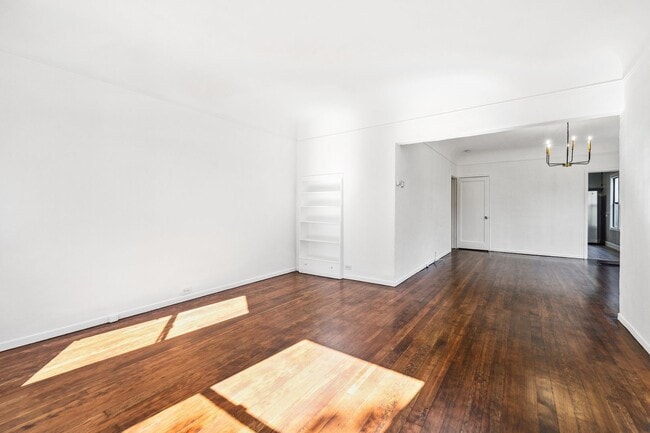 Building Photo - 1033 Central Ave