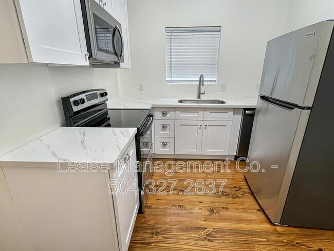 Building Photo - 2909 St Peter St