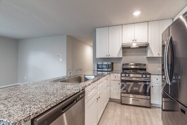 Building Photo - 2815 Rosefinch