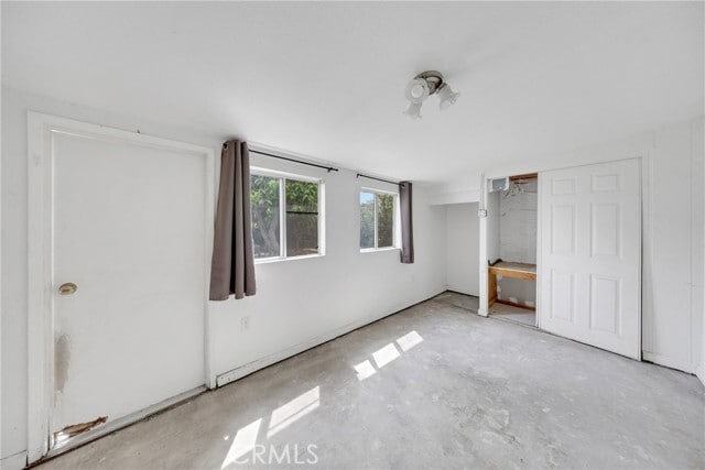 Building Photo - 420 Adelyn Dr