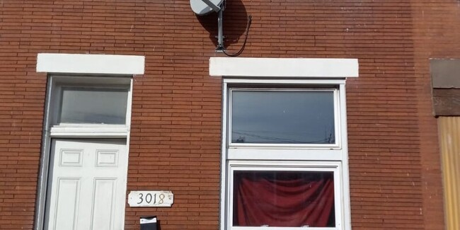 Primary Photo - 3018 East Monument Street