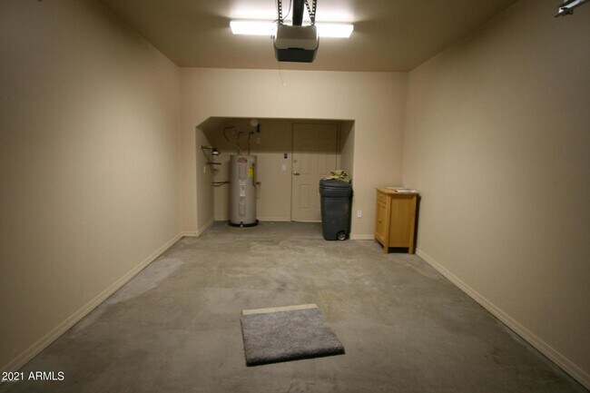 Building Photo - 20660 N 40th St