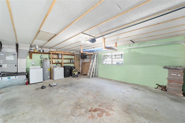 Building Photo - 3400 NW 26th Ter