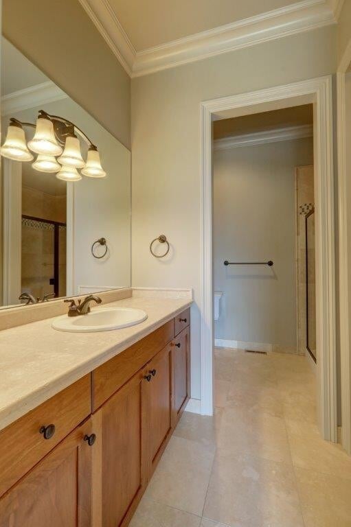 Building Photo - Stunning Mediterranean Oasis Minutes from Downtown Bellevue w/Lake Views!