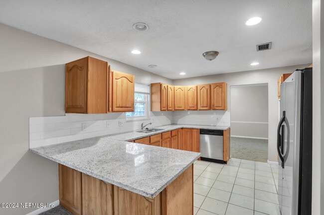 Building Photo - 3917 Tara Hall Dr