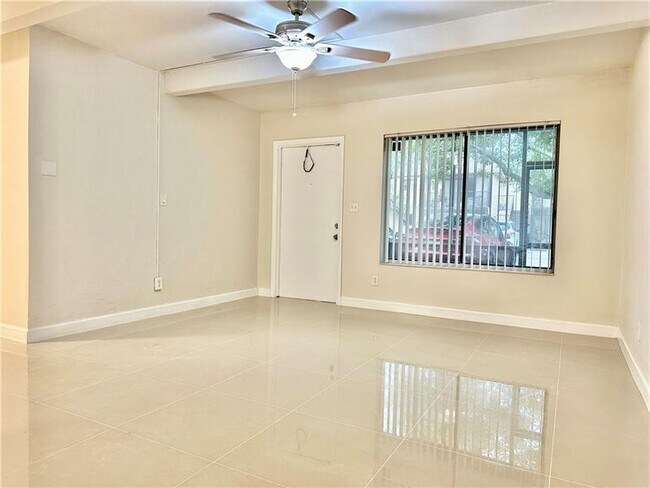 Building Photo - 1285 S Flagler Ave