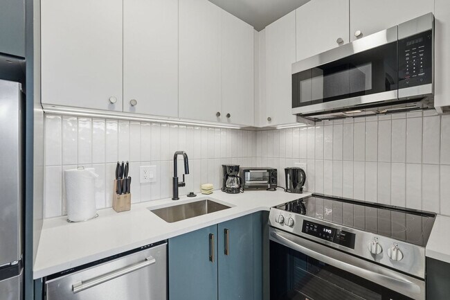Building Photo - 3500 Powelton Ave