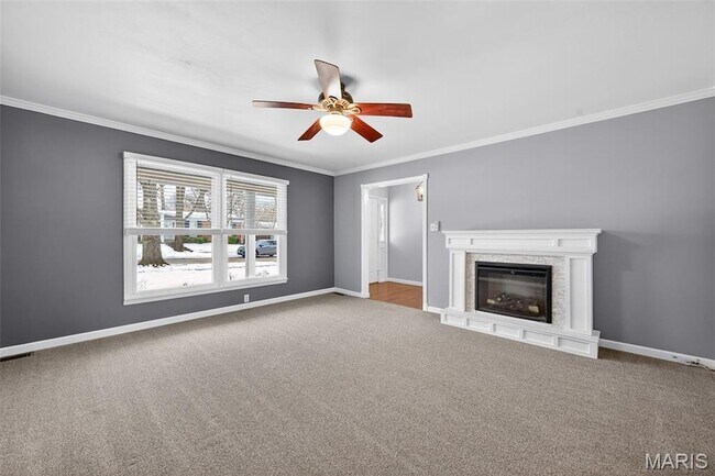 Building Photo - 1203 Dorne Dr