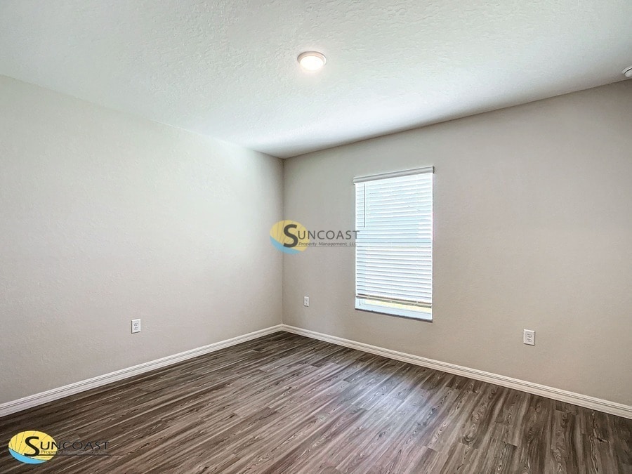 Building Photo - 20581 SW Marine Blvd