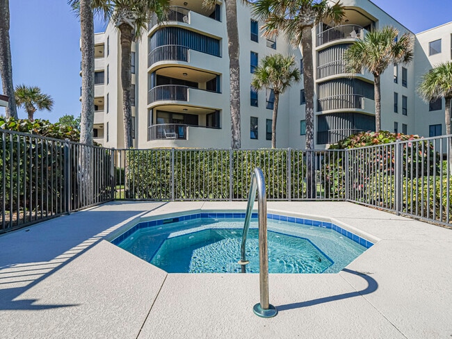 Building Photo - 4600 Jimmy Buffett Mem Hwy