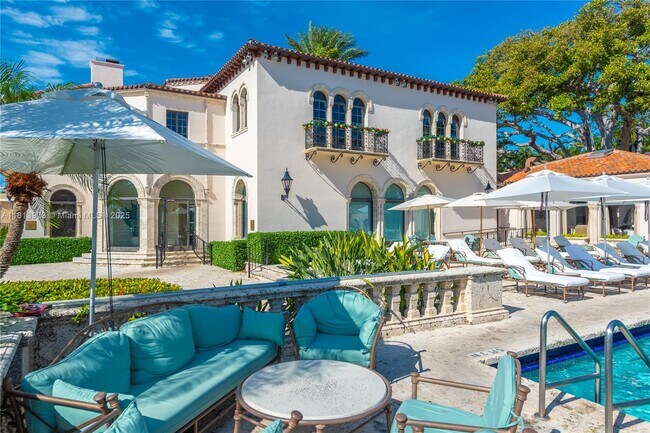Building Photo - 19253 Fisher Island Dr