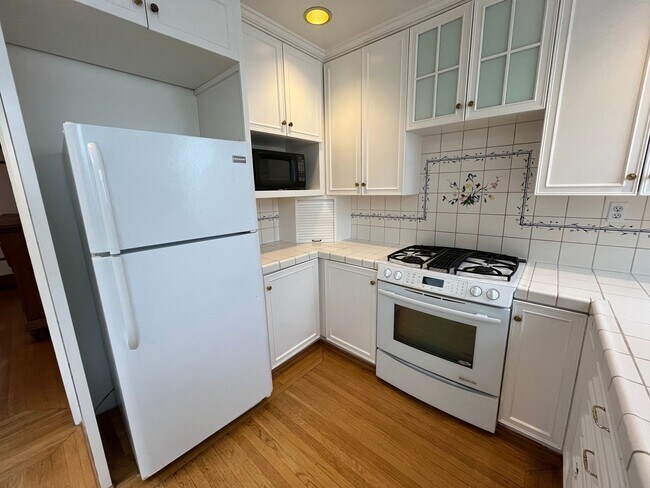 Building Photo - 1207 26th Ave