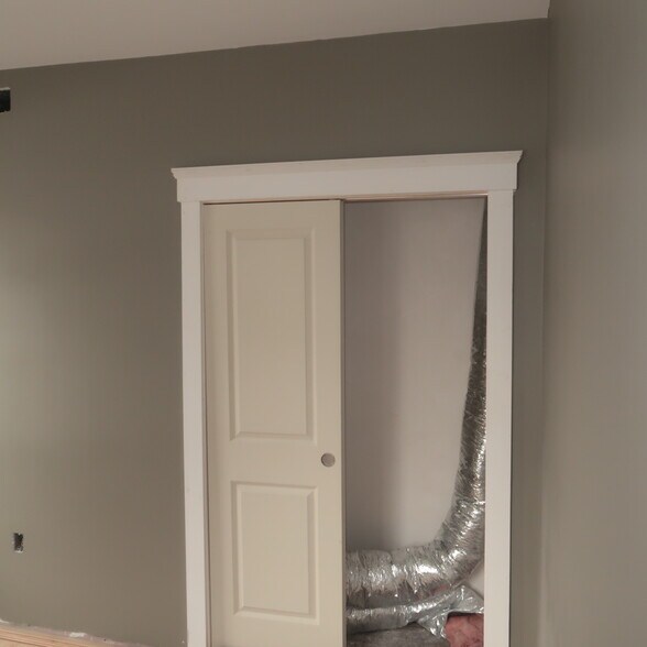 Building Photo - 32 Newhall St