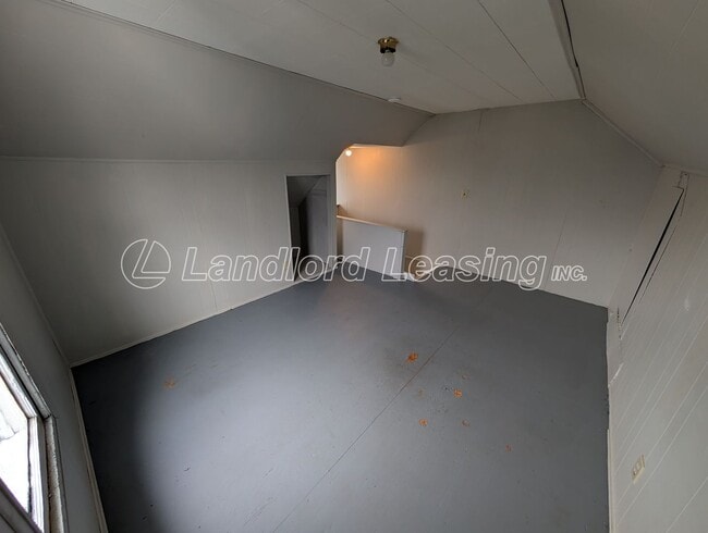 Building Photo - $599 Security Deposit Special!