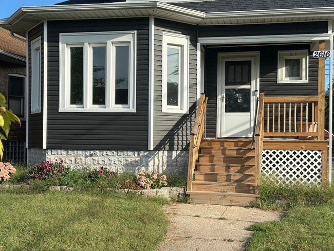 Primary Photo - 2616 Cochran St