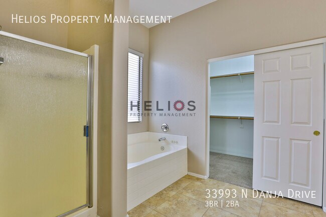 Building Photo - 33993 N Danja Dr