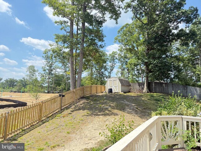 Building Photo - 2808 Trumpeter Ct