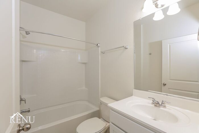 Building Photo - 18378 Los Gabrieles Wy