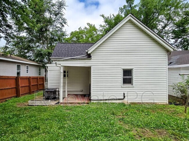 Building Photo - 2602 Perry St
