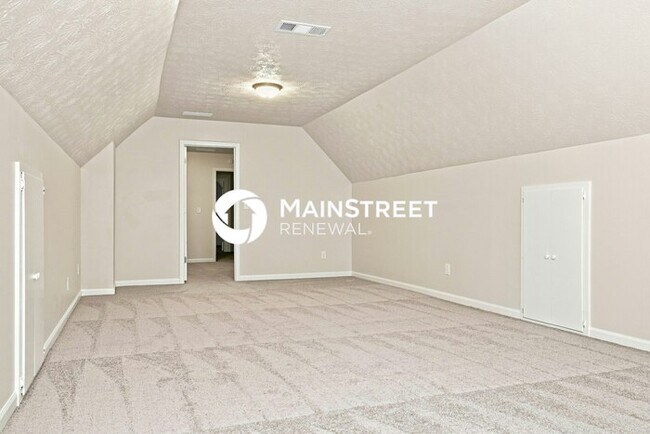 Building Photo - 3 Bedroom Pet-Friendly Home in Conyers, GA with Main Street Renewal