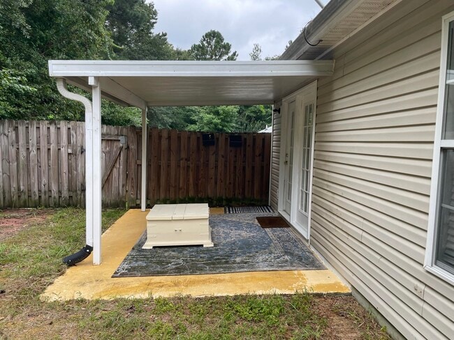 Building Photo - 1315 Triple Tree Ln SW