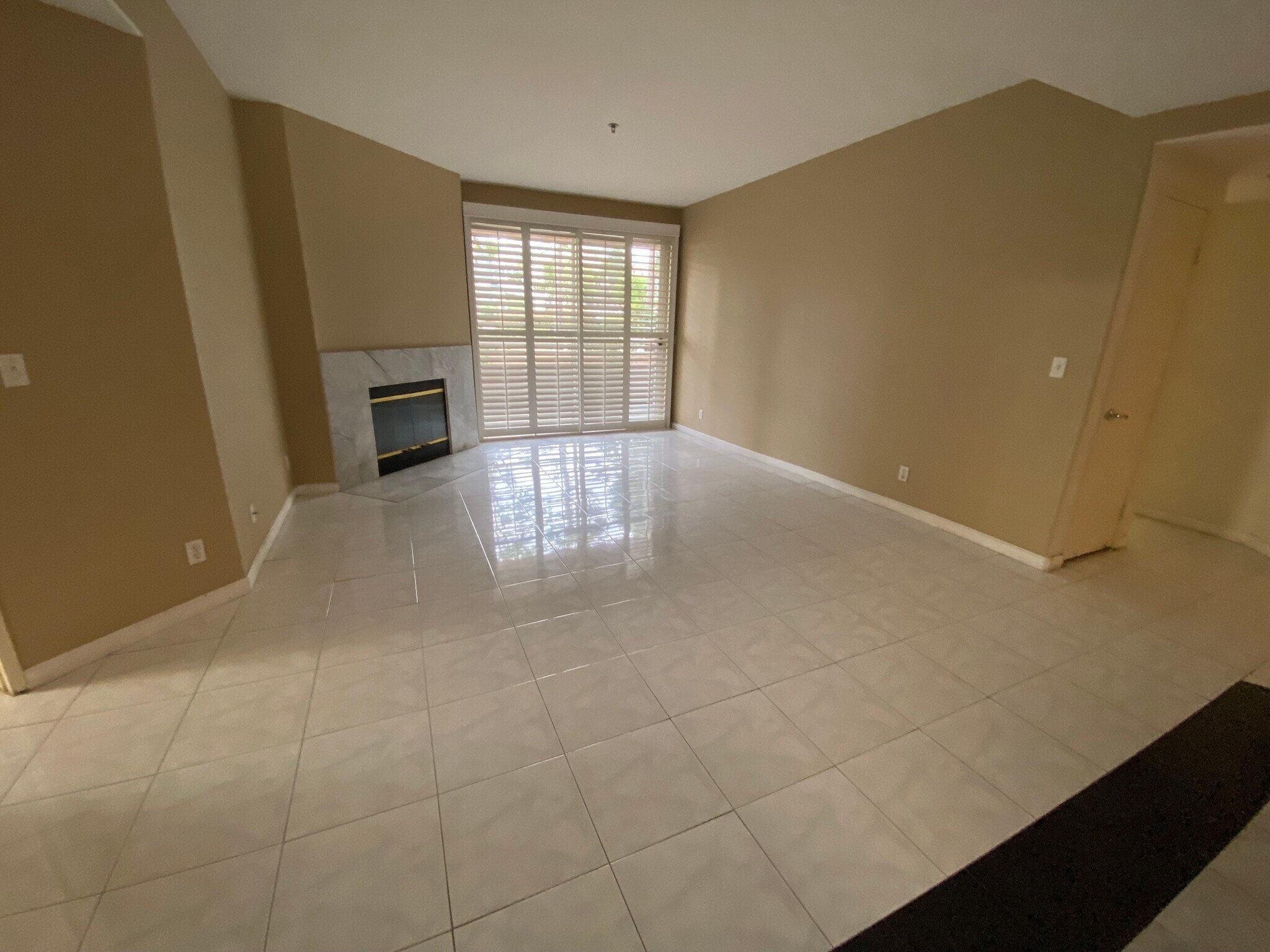 Living Room - 3969 Mahaila Ave