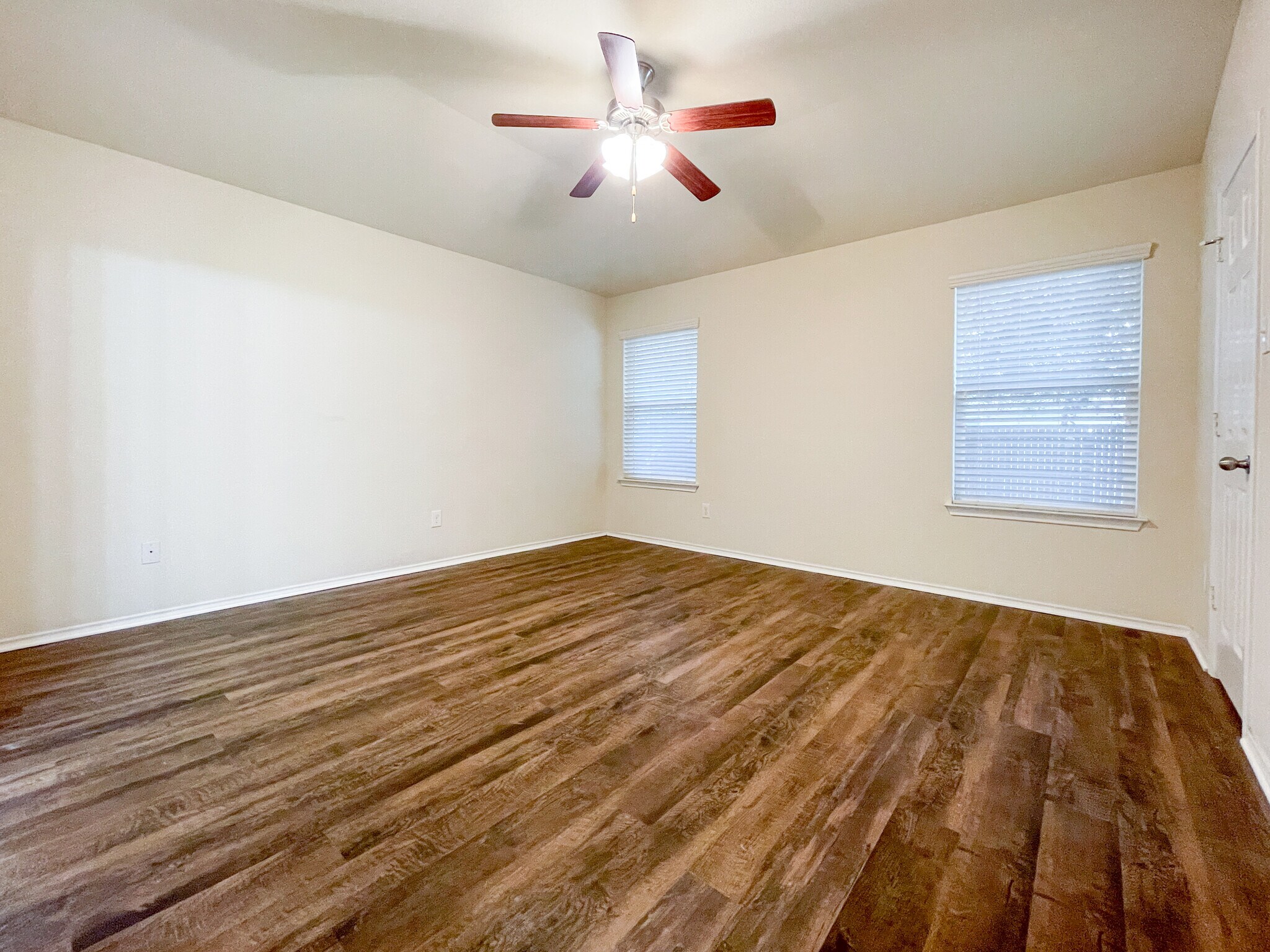 Building Photo - 6632 Burling St