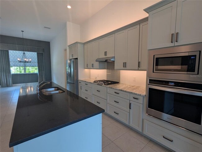 Building Photo - 1139 N Hunt Club Dr