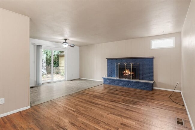 Building Photo - 838 NW 28th St