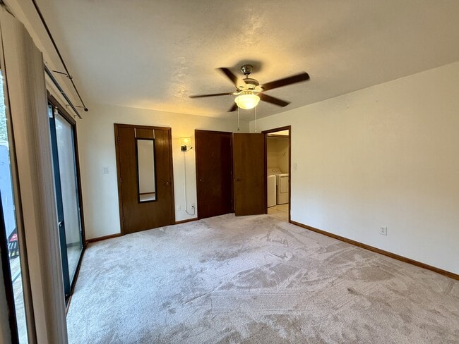 Building Photo - 4016 Chipola St