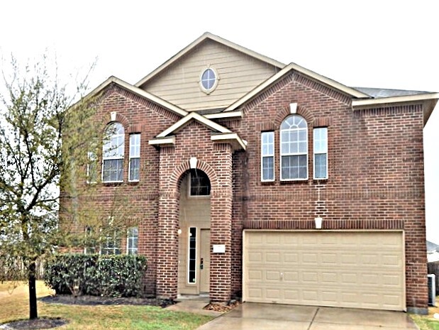 Primary Photo - 22211 Hesse Ct
