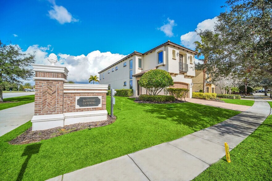 Building Photo - 970 Golden Bear Dr