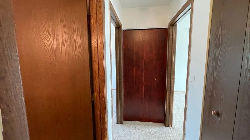 Building Photo - 116 8th Ave SE