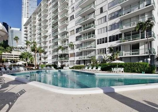 Building Photo - 1408 Brickell Bay Dr